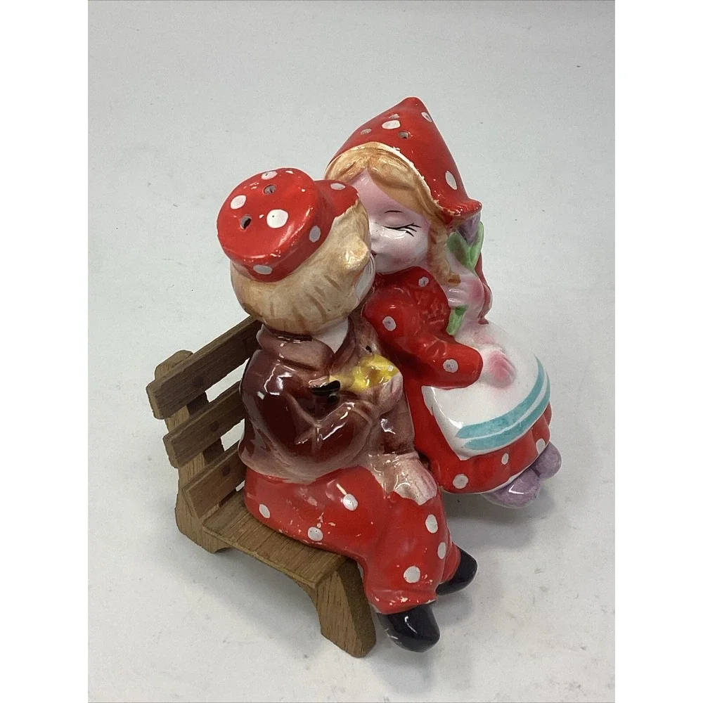 Vintage Dutch Boy & Girl Kissing on Wooden Bench Salt & Pepper Shakers Porcelain